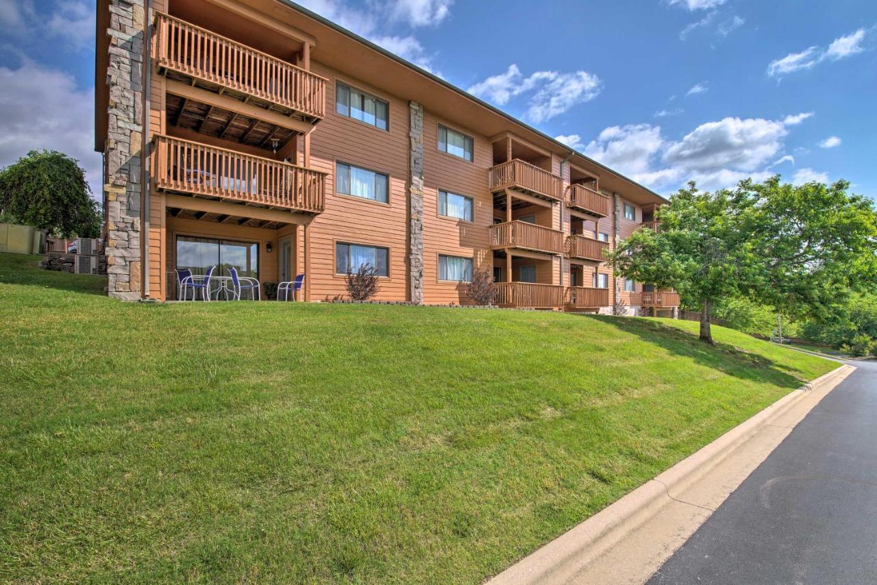 Branson Getaway With Balcony And Resort Amenities! Exterior photo