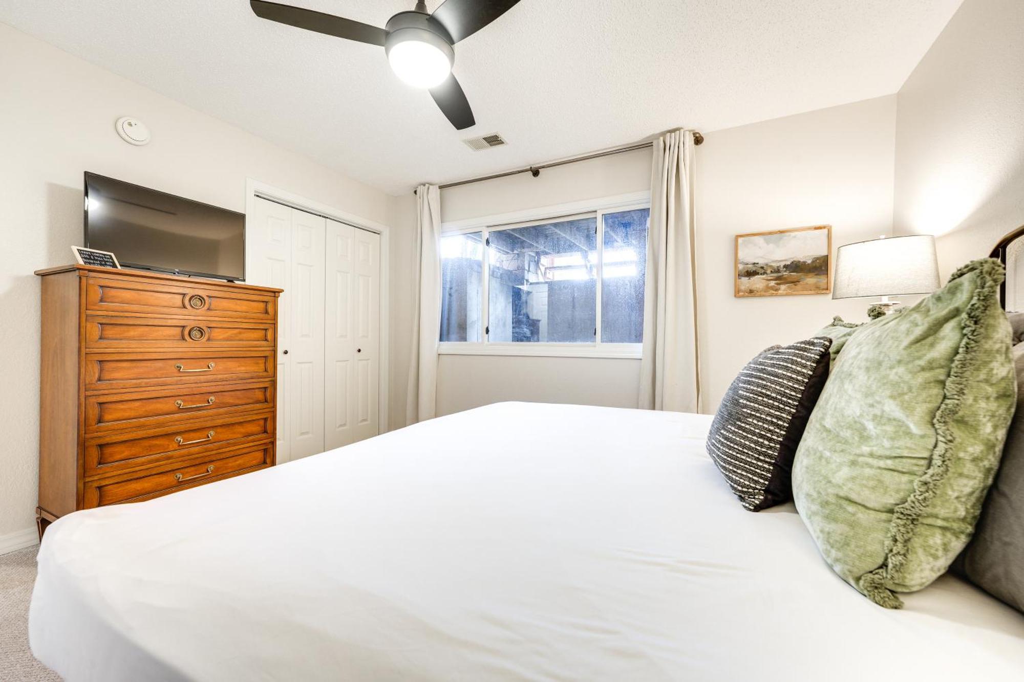 Branson Getaway With Balcony And Resort Amenities! Exterior photo